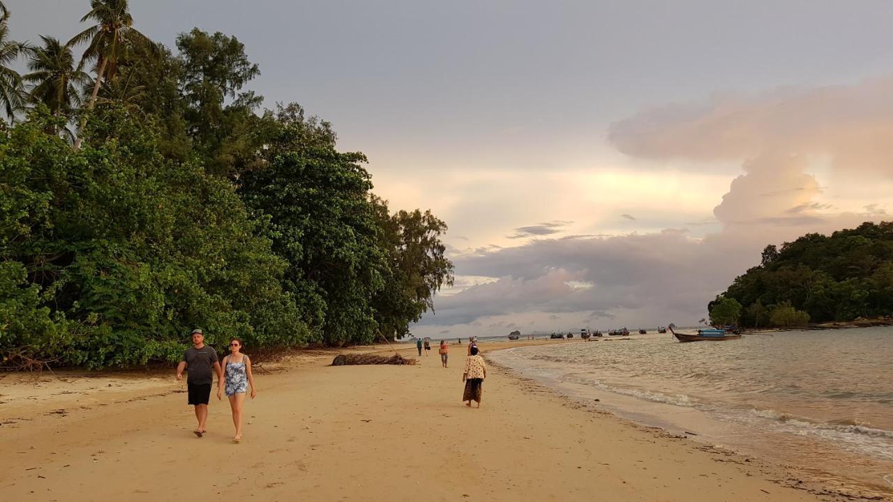 Elephants End Guesthouse Krabi Ao Nang Luaran gambar
